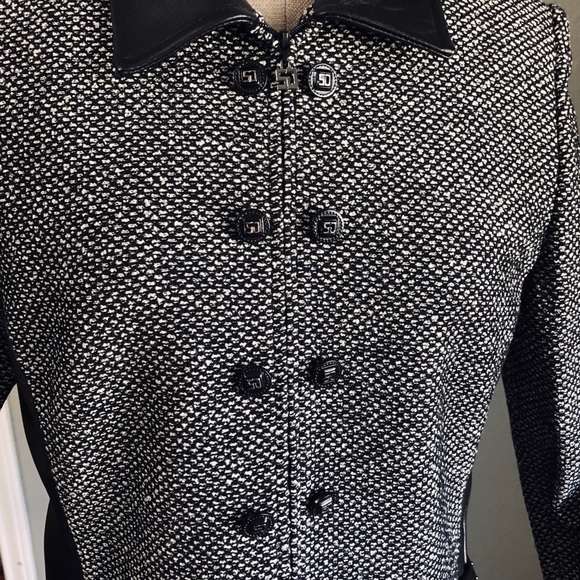 EUC St. John/Fusion jacket/skirt combo. - Picture 2 of 12